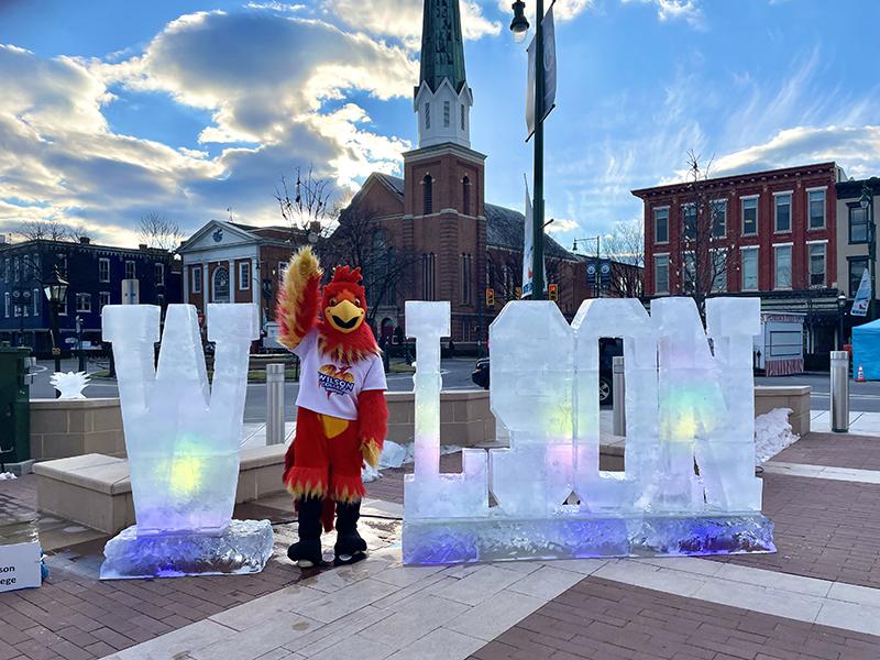 Blaze and Wilson ice sculpture